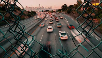 华体会官方网站-博洛尼亚袭占对手阵地，全力以赴，博洛尼亚站