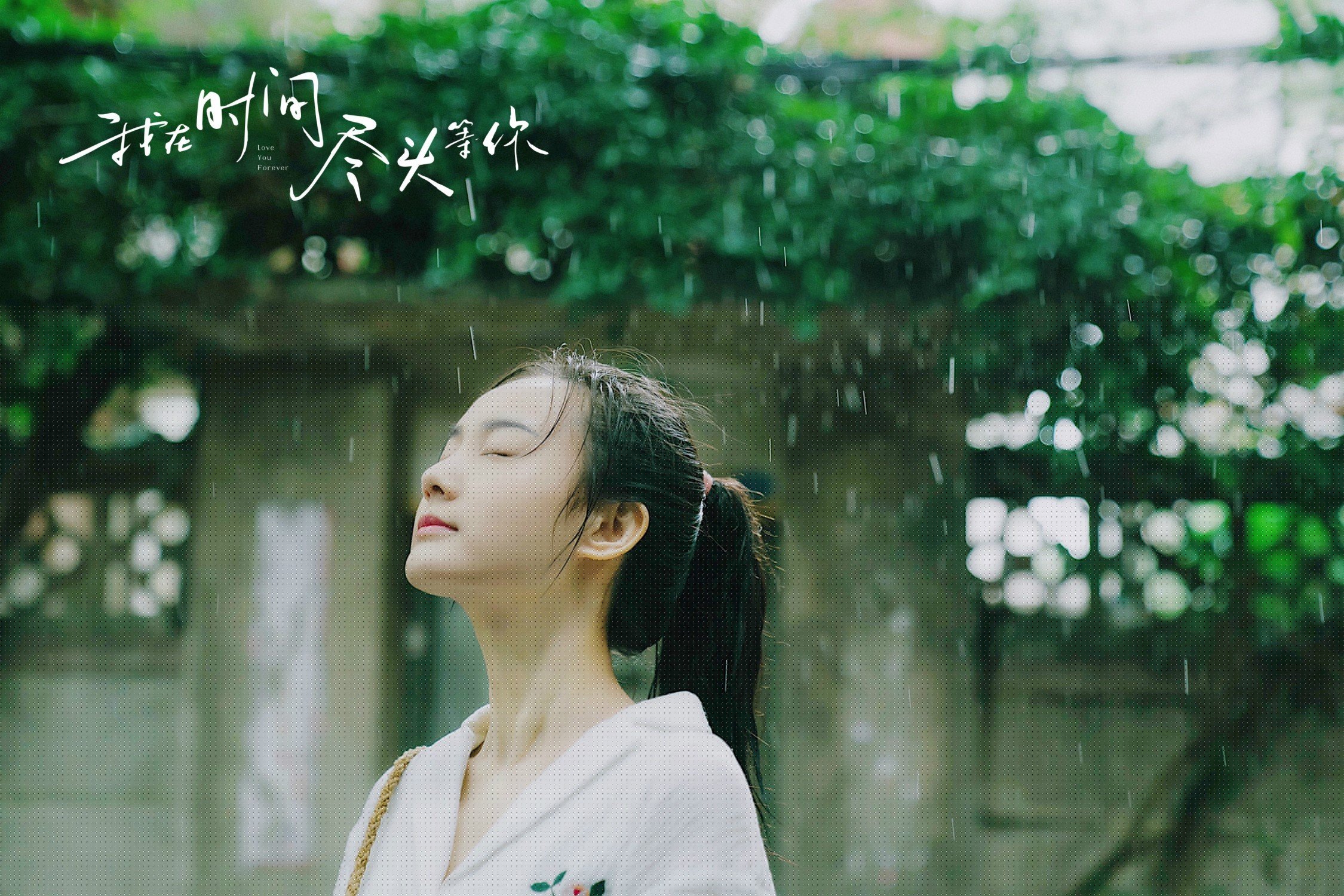 梅西建功领衔!巴萨主场横扫对手,取得胜利,巴萨官方致敬梅西