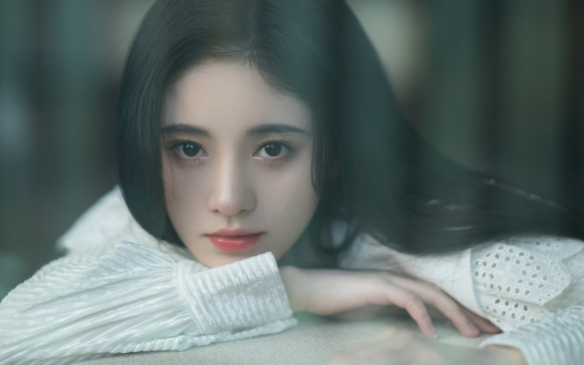 雷丁攻守兼备，皇家军团奋力抢分，雷丁变身正规军