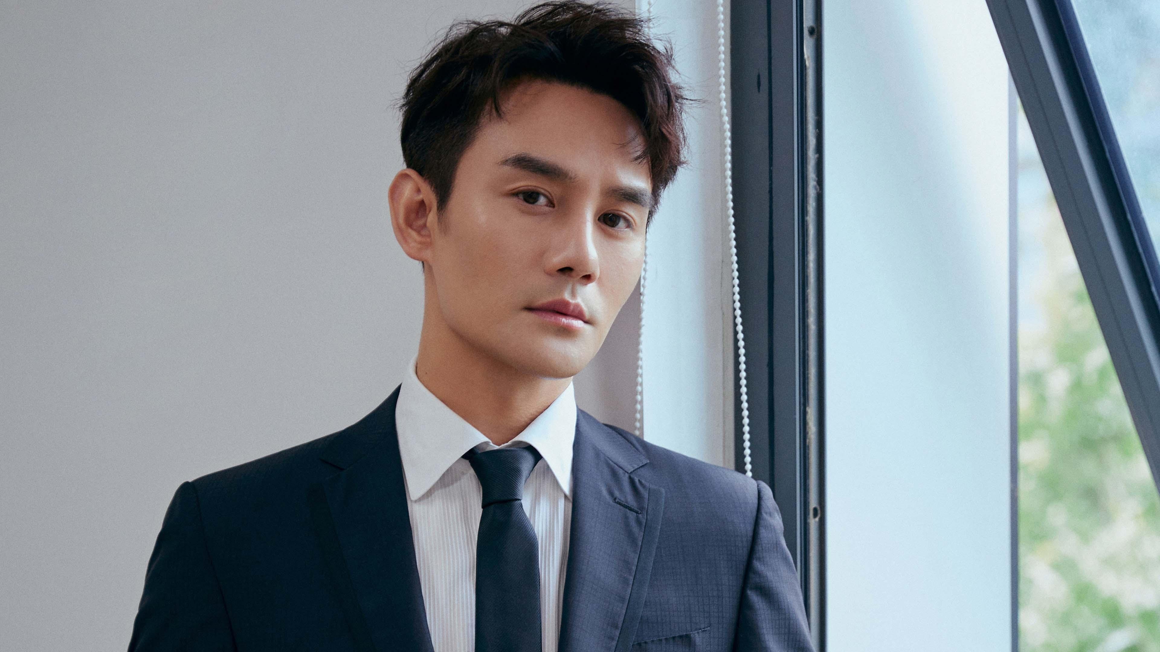 西甲“领跑者大比拼”:皇马vs巴萨,荣誉之战谁更强?