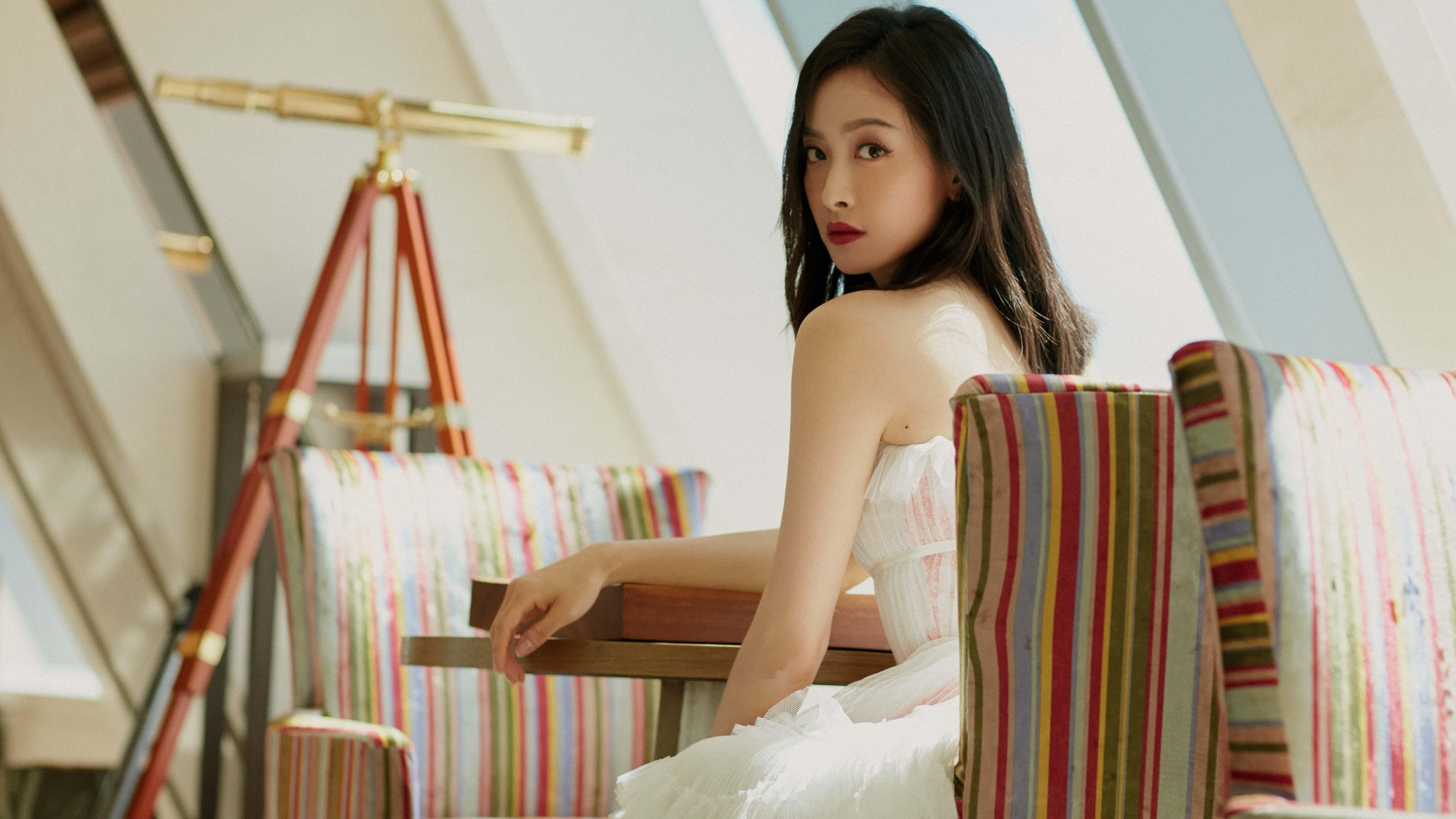 前场控球点分布是否与射门角度选择有关，前场控球点分布是否与射门角度选择有关